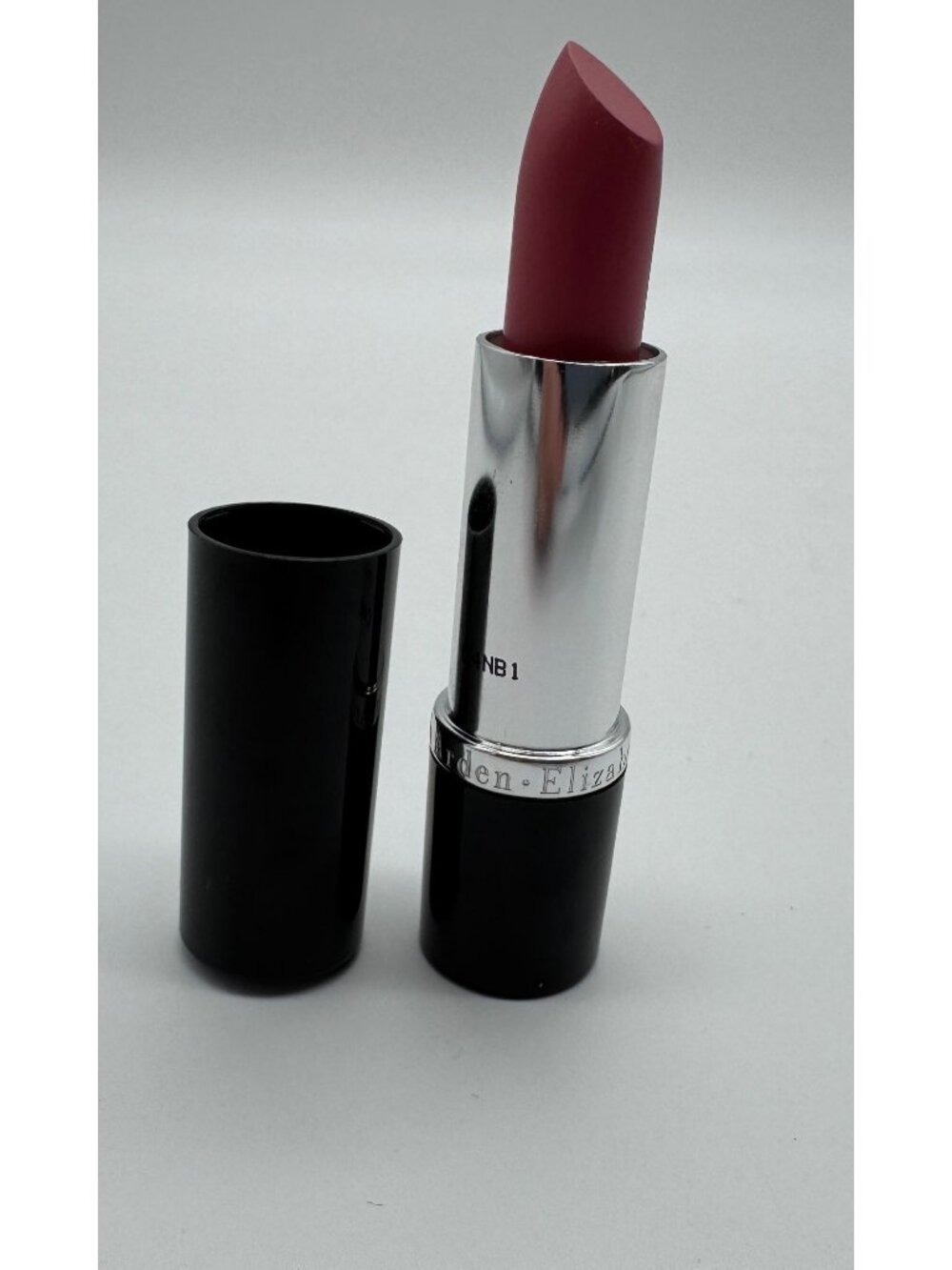 Elizabeth Arden Beautiful Color Moisturizing Lipstick Pretty Pink #23 Lip Color